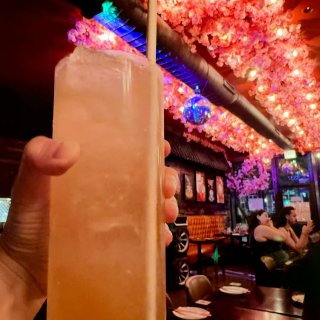 芝加哥的二丁目上，新开了家满意的居酒屋...