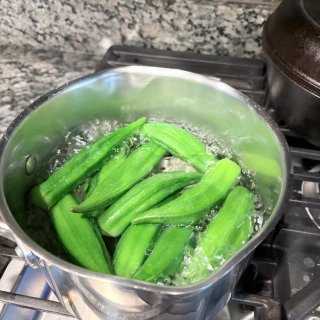 💦凉拌秋葵