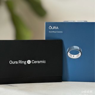 Oura Ring 4 Ceramic ...