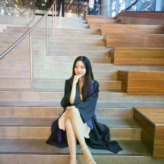 UW🎓💜 我毕业啦！...