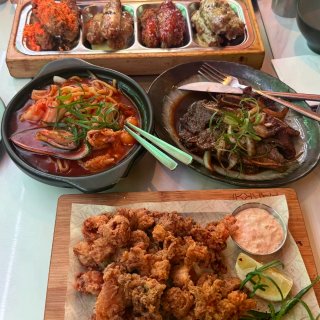 伦敦这家韩餐的炸鱿鱼太美味了🤤...