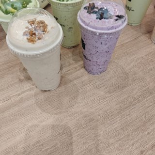 茉酸奶正式开业买一送一羊毛薅一波...