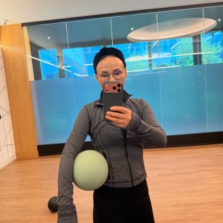 54岁健身房穿搭分享｜舒服、显比例，还能...