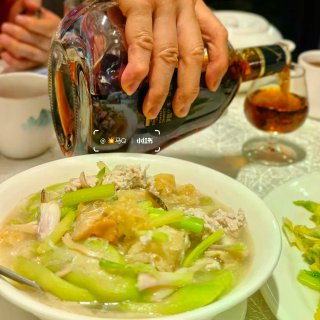 香港老字号潮州菜红烧大鲍翅我先干为敬！...