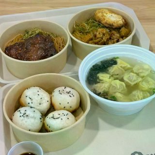 纽约🌟一口爆汁的上海生煎...