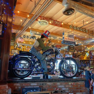 打卡Heroes Restaurant ...