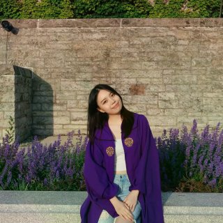 恭喜这位亚女成功拿下Top10学位...