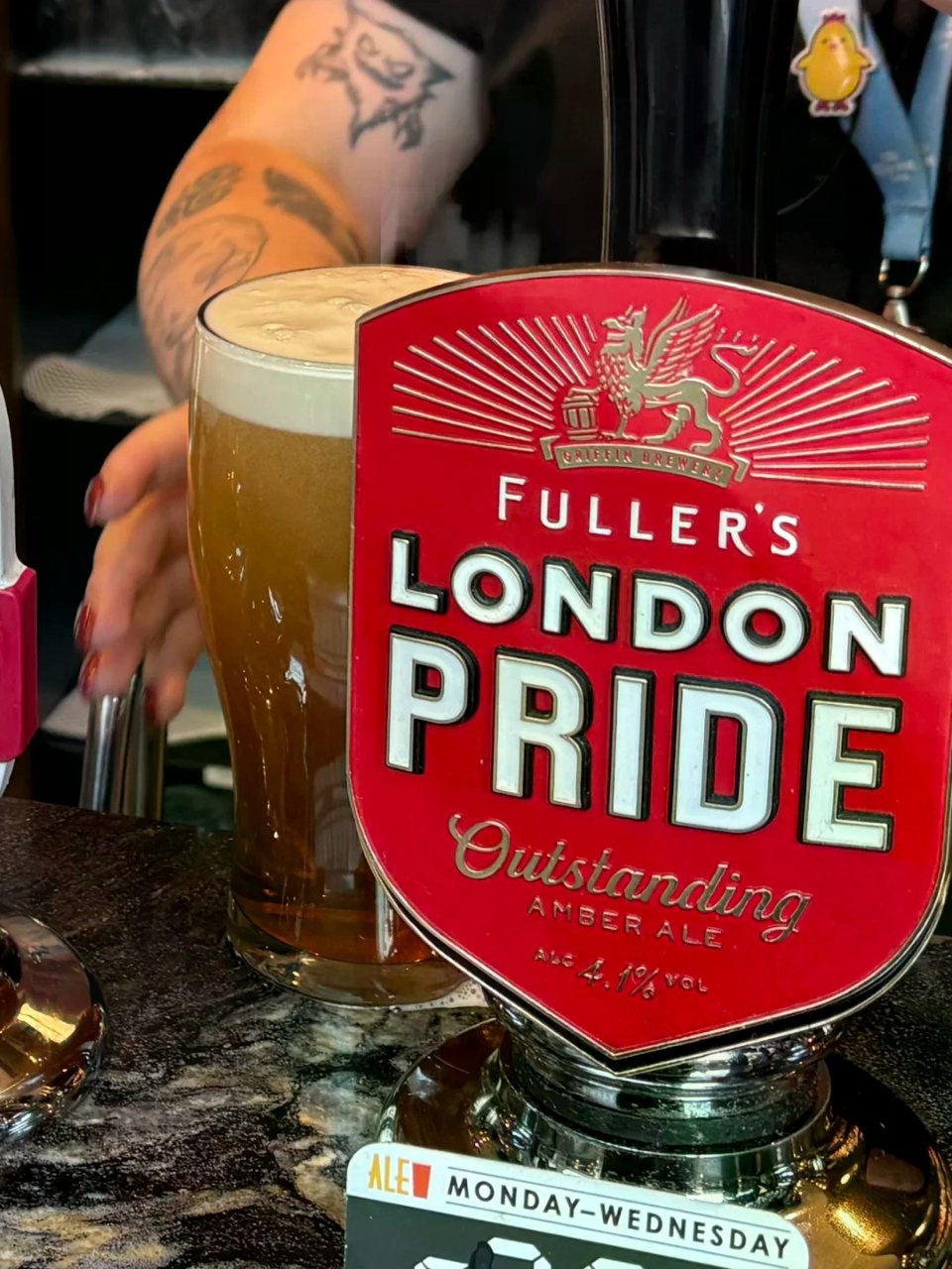 在伦敦怎能不喝London Pride...