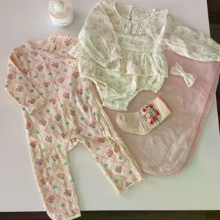 1月龄女宝宝穿搭🫧...