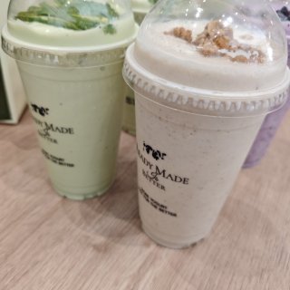 茉酸奶正式开业买一送一羊毛薅一波...