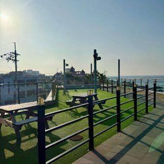 🇰🇷济州岛｜一家可以接住飞机的咖啡店✈️...