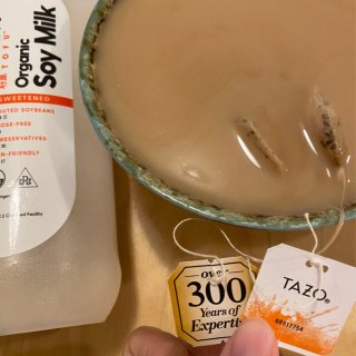 Tazo有机earl grey和川宁英式...