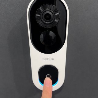 真的建议家里装一个可视门铃，让人安心又实...