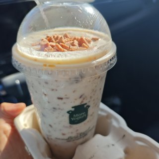 茉酸奶正式开业买一送一羊毛薅一波...