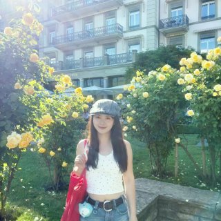 麻麻镜头下的旅行臭美照...