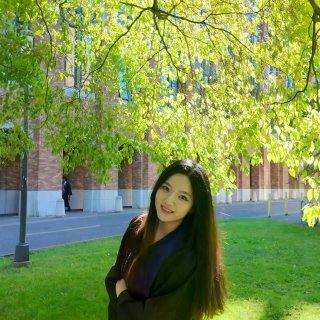 UW💜｜毕业季 定格在这一瞬间📷...