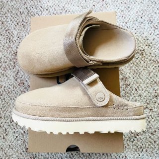 UGG Alpine真不太好穿脱…但我还...