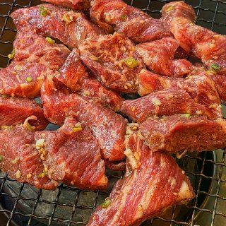 🇺🇸洛杉矶爆火韩国明星同款韩式烤肉店🥩！...