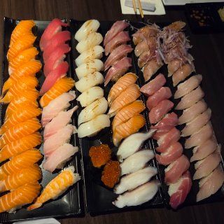 蓝鱼日料 - Blufish Sushi & Grill - 洛杉矶 - 洛杉矶