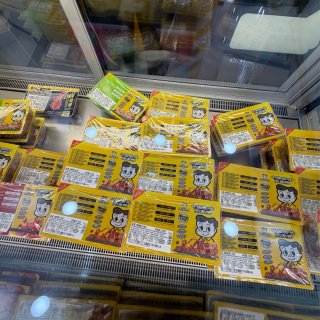 回武汉必吃｜周黑鸭还是辣味更有灵魂🌶️😂...