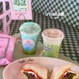 尔湾｜复古粉嫩Brunch咖啡店💗别被外...