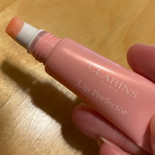 之前梅西百货送的Clarins唇釉...