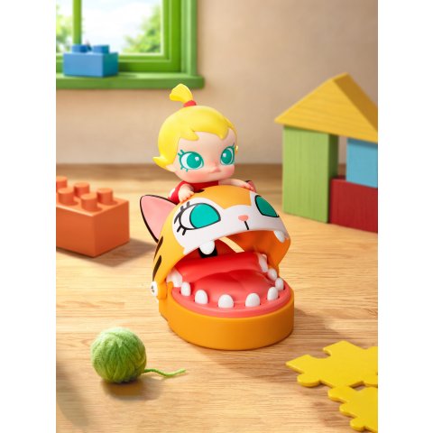 popmart Baby Molly 搞怪玩偶