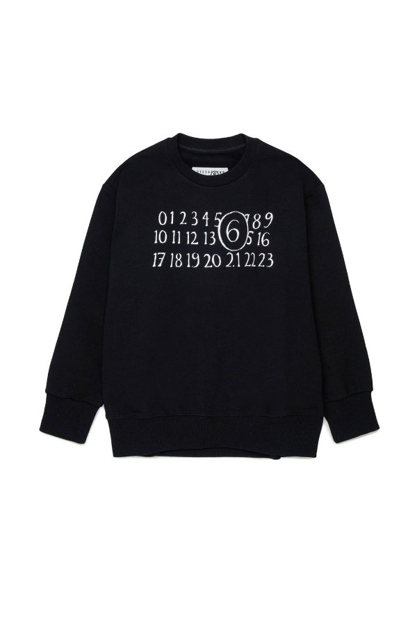 长袖数字印花卫衣