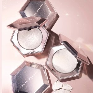 Fenty Beauty 钻石高光