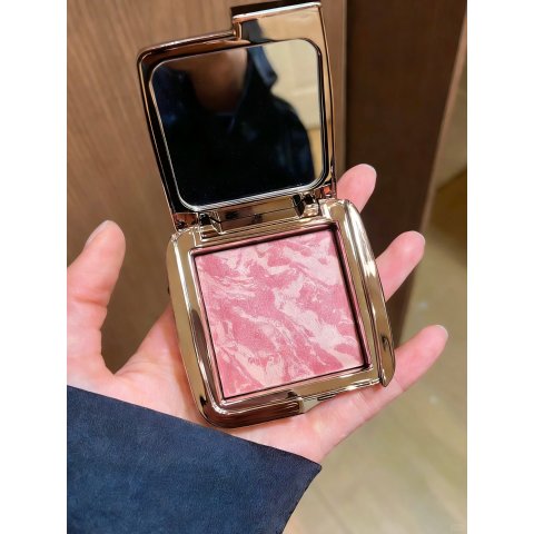 腮红