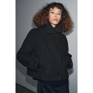 Zara ZW COLLECTION 羊毛混纺短款大衣
