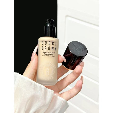 NEW黑磁瓶粉底液 SPF15 30ml