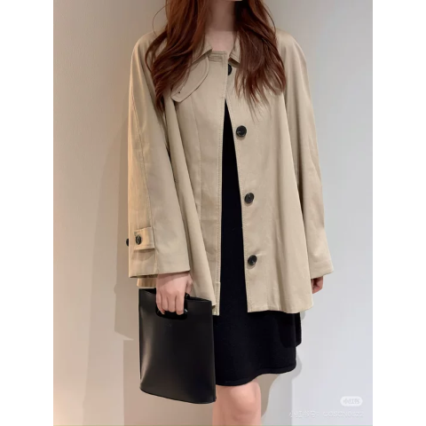 A-Line 风衣外套