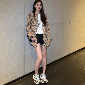 MCM粉色中号托特$716🎀