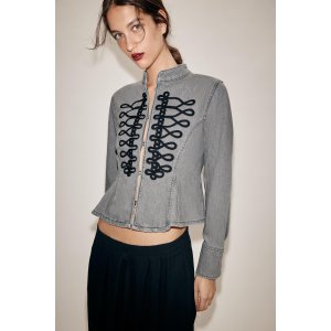 Zara Z1975 女士刺绣短外套
