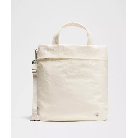 lululemon象牙白金扣款！On My Level 托特包 20L