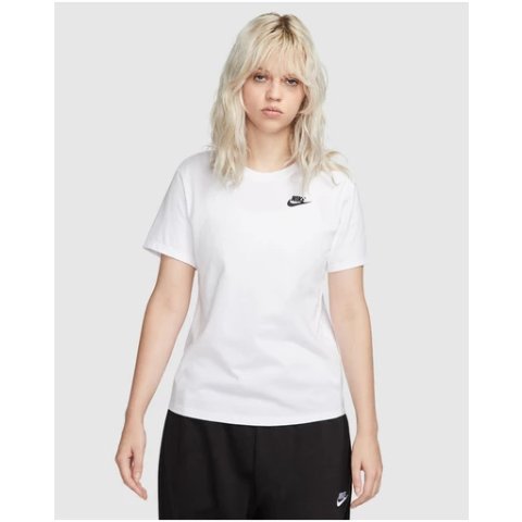 Sportswear Club Essentials 短袖T恤