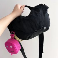 lululemon包包一买一个不吱声！磁吸包补货$99、Wunderlust新色