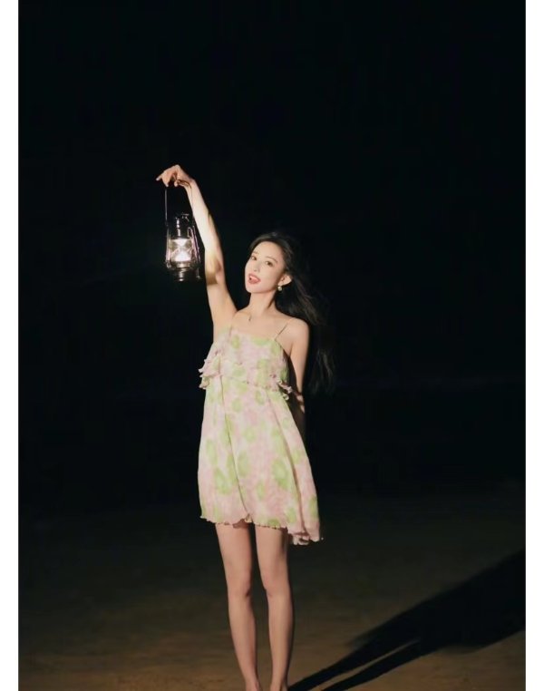 印花乔其纱拼接短裙