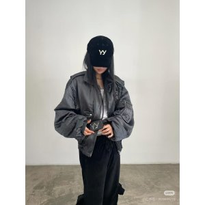 Gray Satin 夹克 飓风款