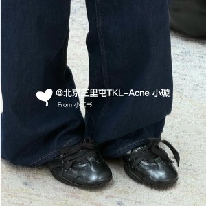 皮革系带运动鞋