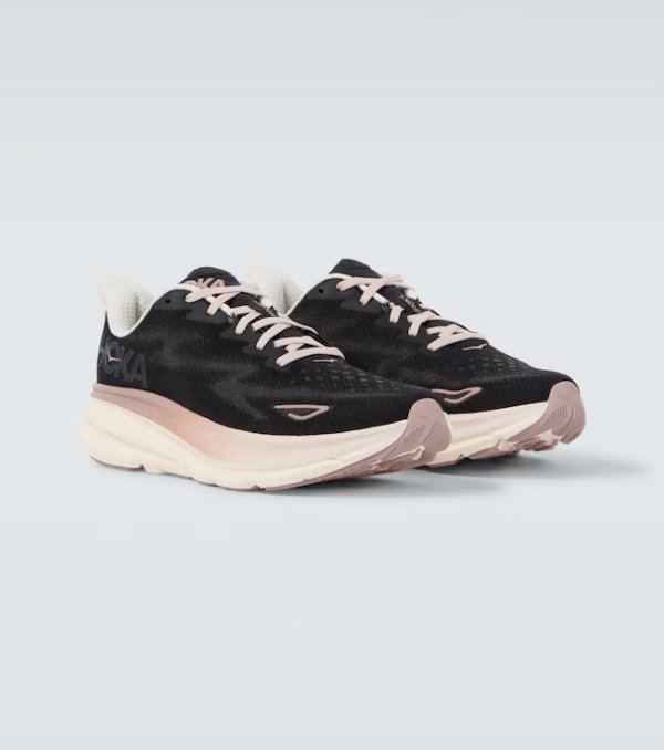 HOKA Clifton 9 跑鞋 男款