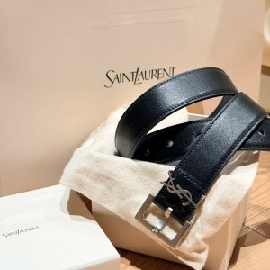 Saint Laurent Monogram 标志牌腰带