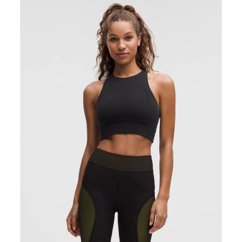 版型很好~lululemon RevealKnit SLNSH 短款背心