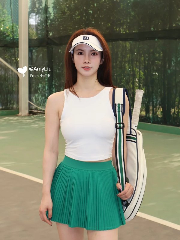  RePleat 高腰网球裙