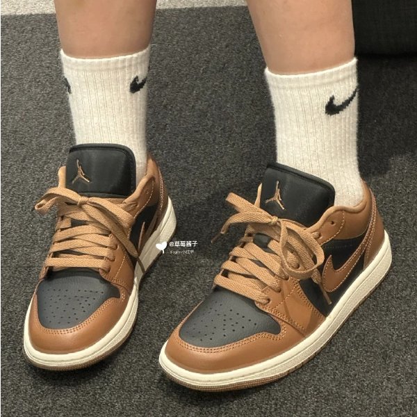  Dunk Low 低帮运动鞋