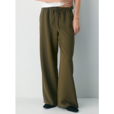 The Lodge Pant Crepette 女裤