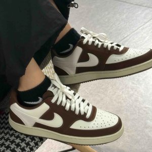 Court Vision Low 女运动鞋