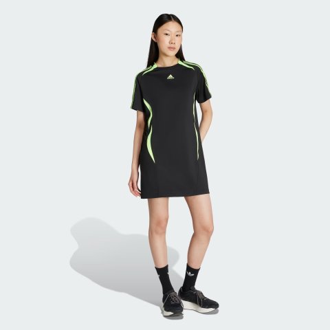 adidas首下折扣区 xsTeamgeist Adicolor 连衣裙