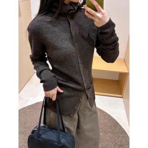 COS高领羊绒开衫